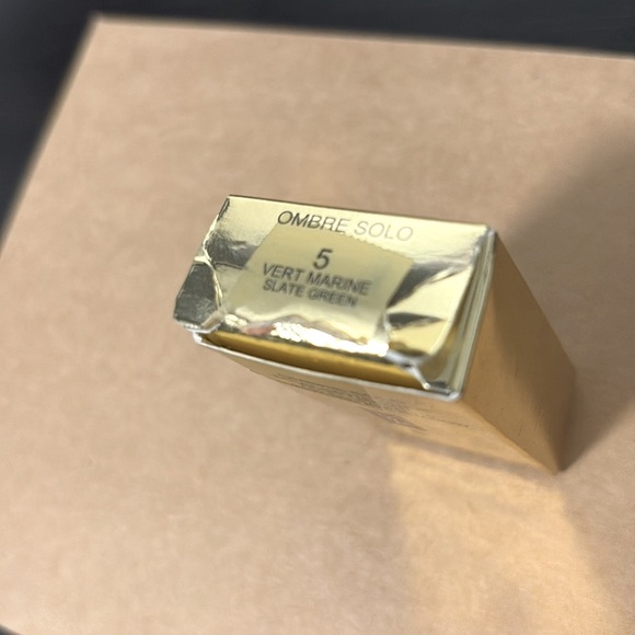 NIB [Yves Saint Laurent] Ombre Solo Radiance Smoothing Eyeshadow #05 Slate Green - Picture 12 of 15